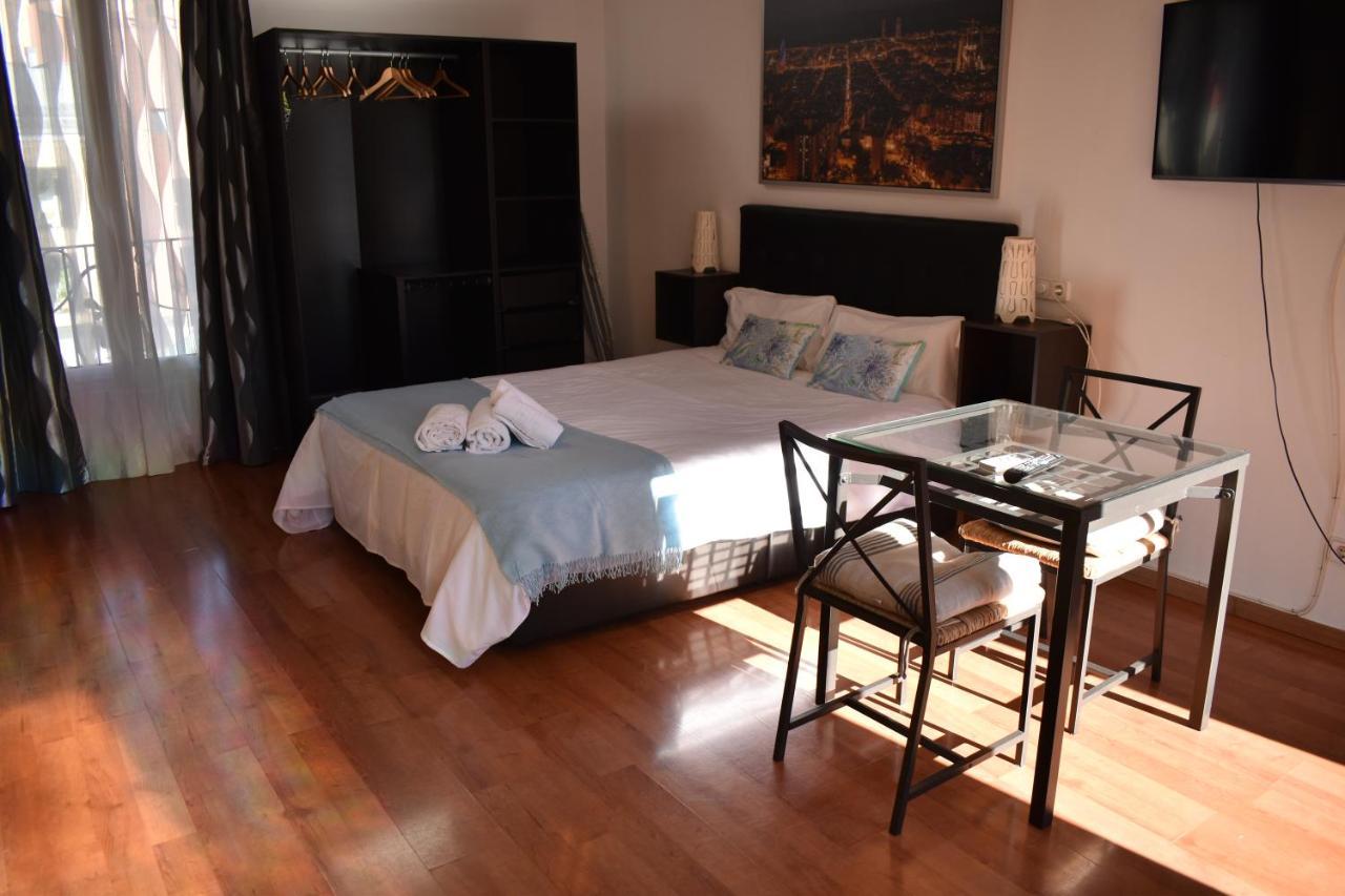 Apartamentos Barcelona - Iberia Luaran gambar